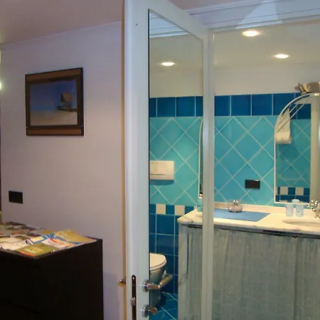 Loft In Riviera Dei Fiori Apartman
